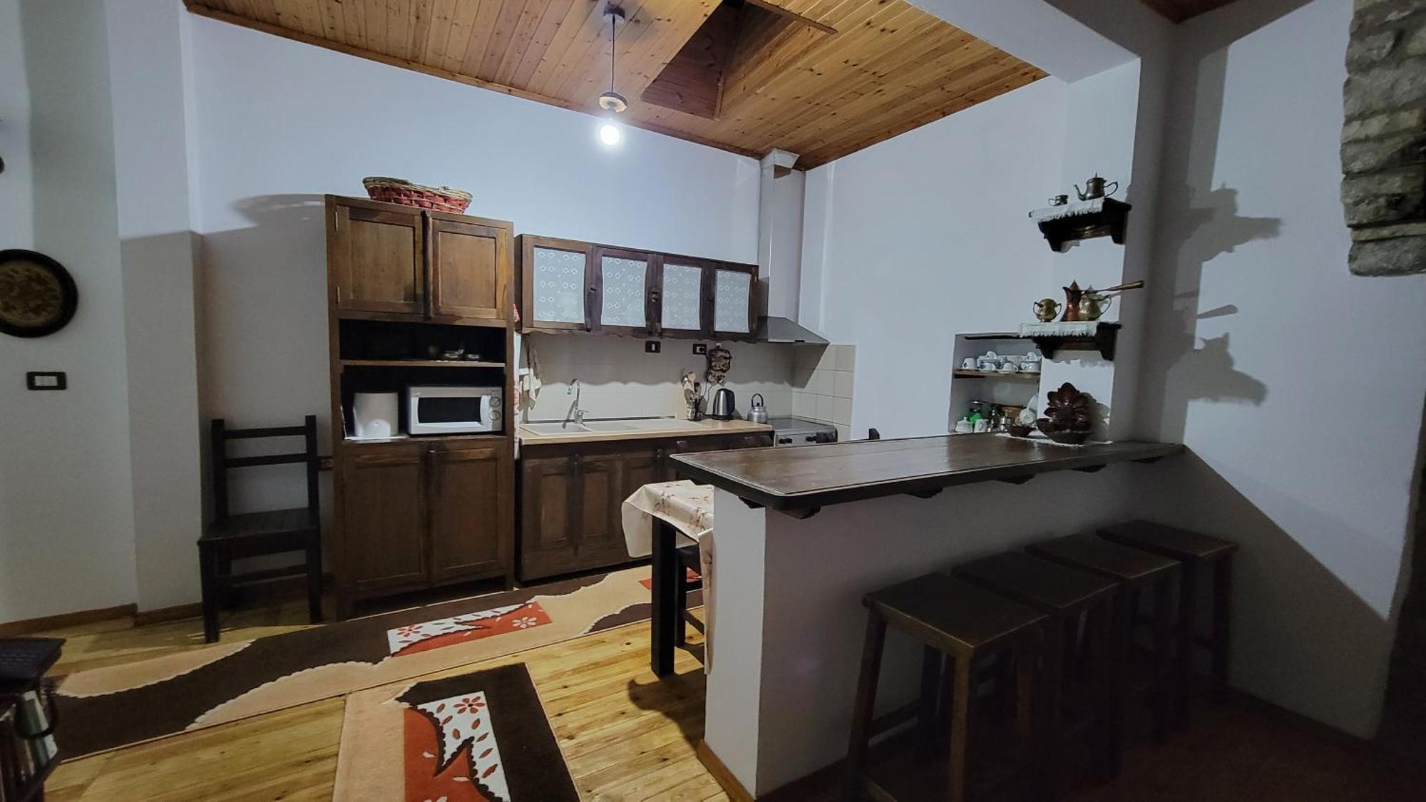 Guest House Mangalem Berat Kültér fotó
